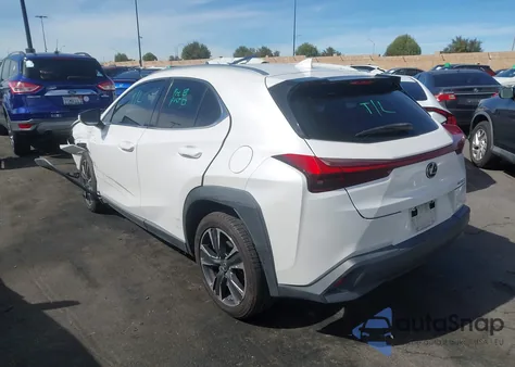 2020 Lexus Ux 200 z USA, uszkodzony, nr VIN JTHX3JBH0L2030346